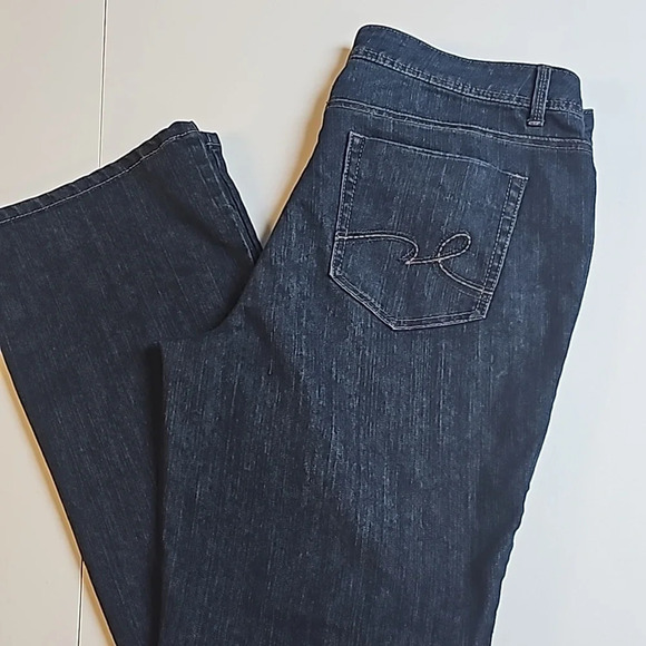 Sonoma Jeans Modern Demi Bootcut Sz 14 Short Like New - Picture 11 of 11
